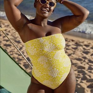 Aerie yellow flattering one piece bathing suit